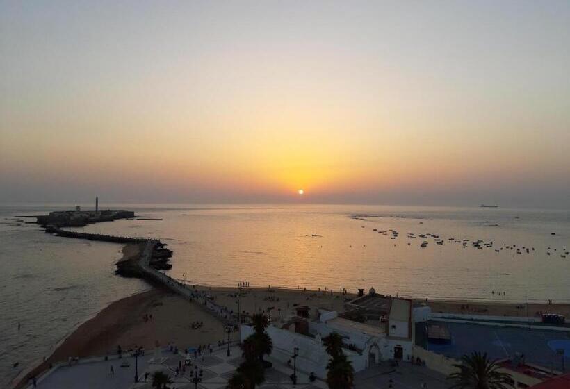 Pensão Dormir En Cádiz