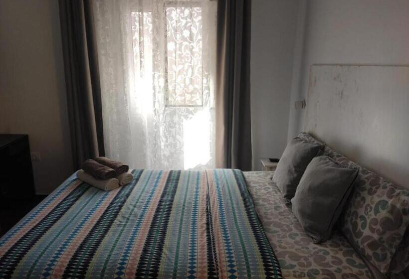 Pensão Dormir En Cádiz