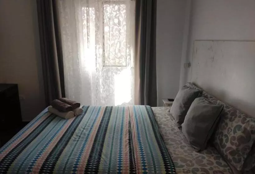 پانسیون Dormir En Cádiz