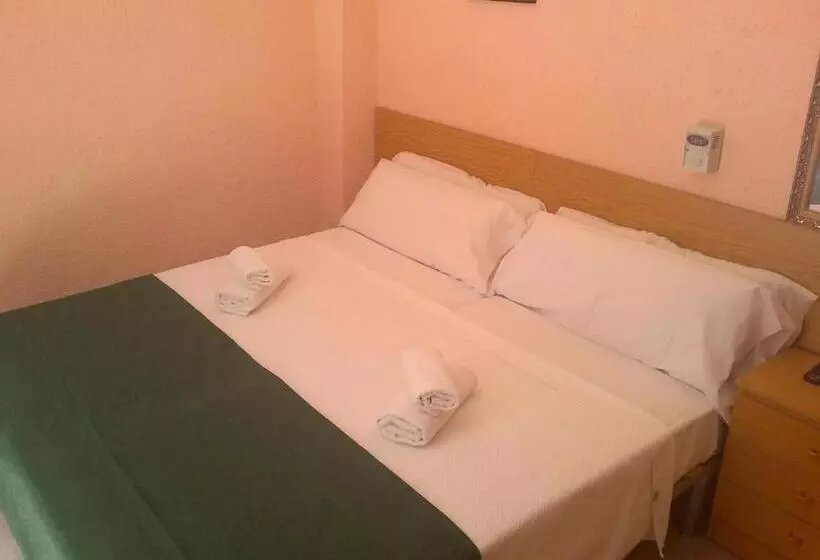 Majatalo Hostal El Patio