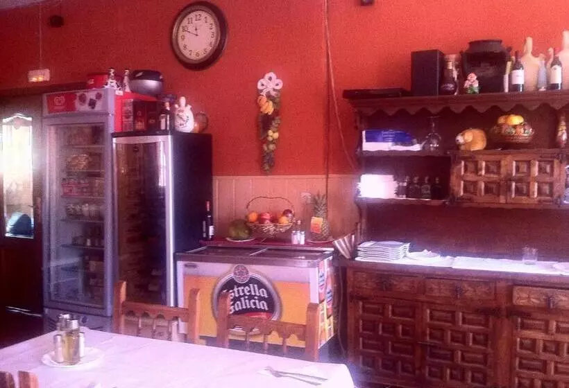 Majatalo Hostal Madrid Paris