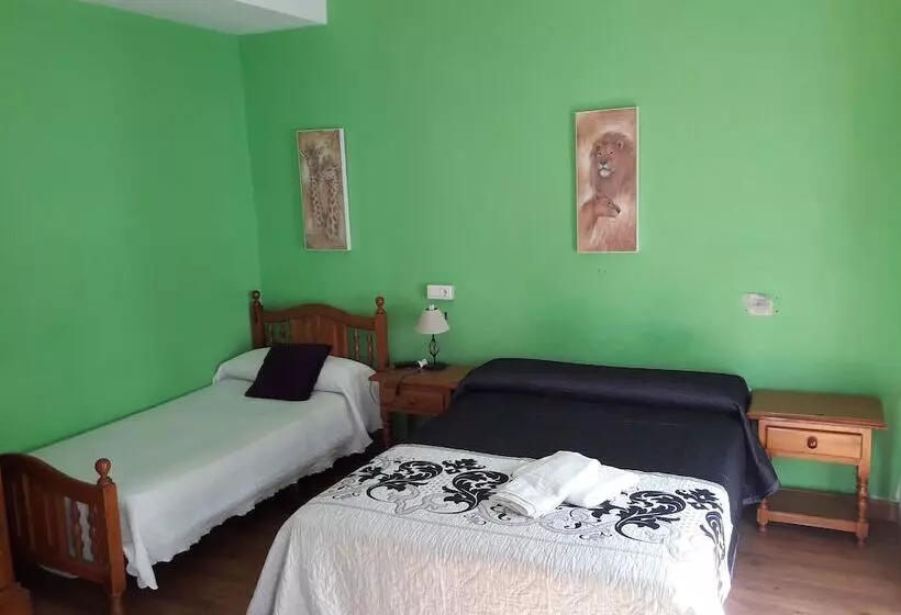 Majatalo Hostal Ronda Sol