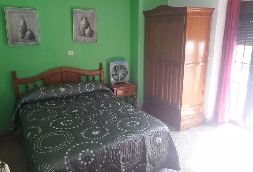 Majatalo Hostal Ronda Sol