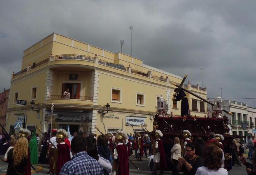 펜션 Novo Apartahotel & Restaurante