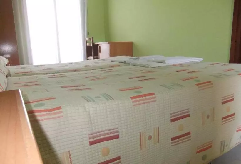 Majatalo Pensió L'estada