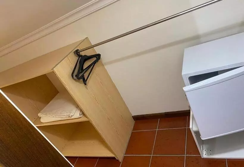 Aamiaismajoitus (B&B) Casa Vale De Azibo