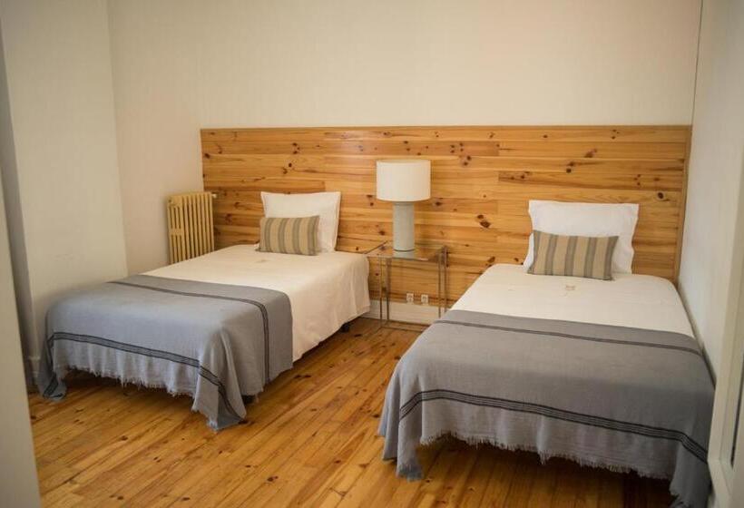 پانسیون 3 Marias Residence