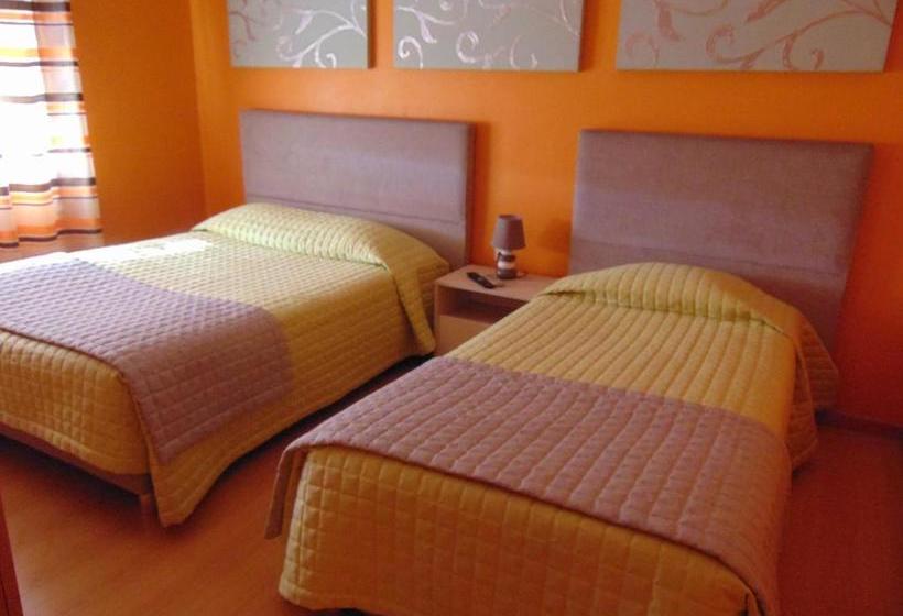 Pansiyon Residencial As Canárias