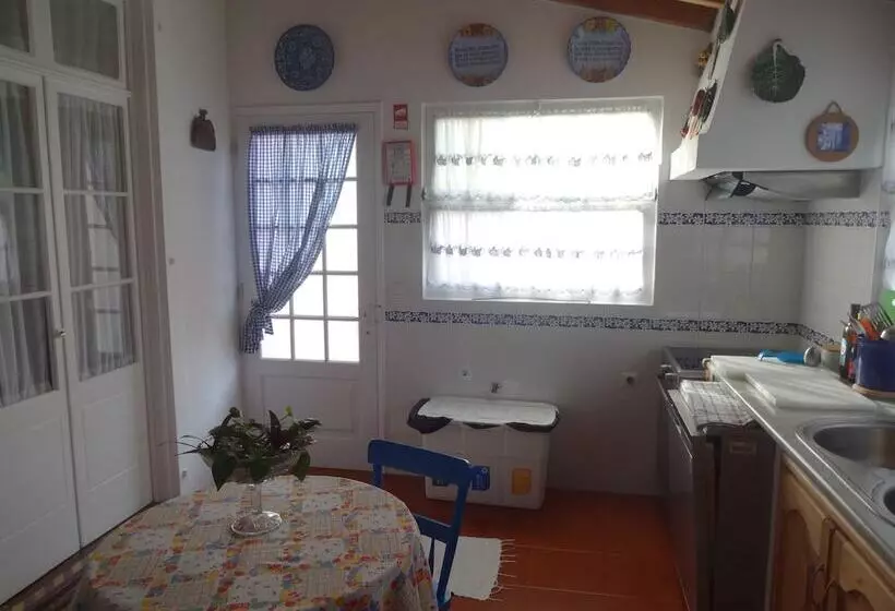 پانسیون Vila Laura