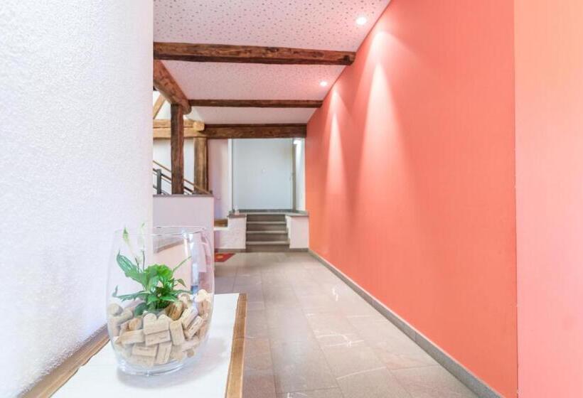 酒店 Strasserhof Tenuta Weingut