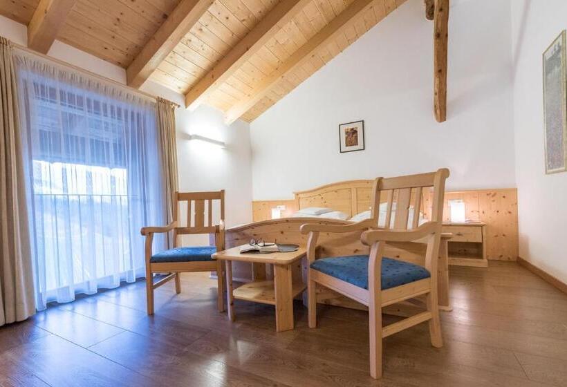 酒店 Strasserhof Tenuta Weingut