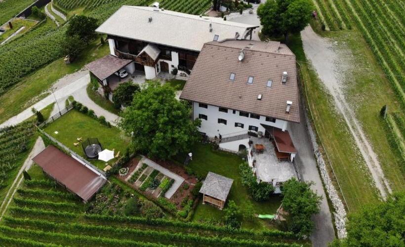 酒店 Strasserhof Tenuta Weingut