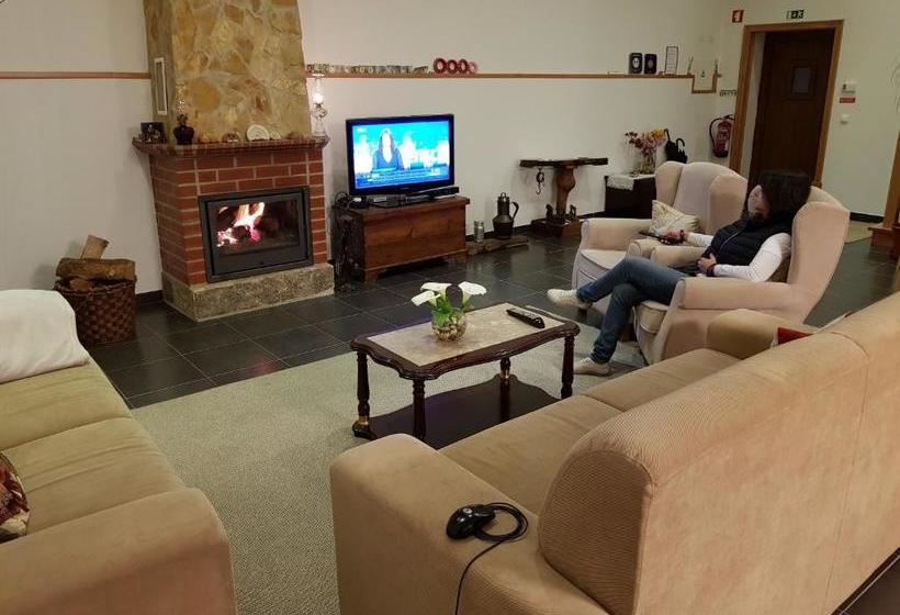 פנסיון Casa Dos Tios