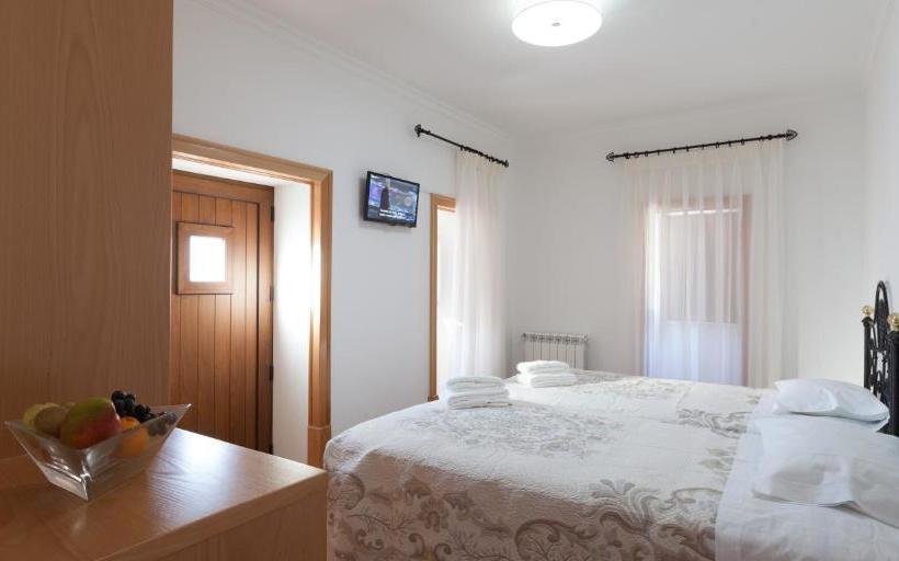 פנסיון Casa Dos Tios