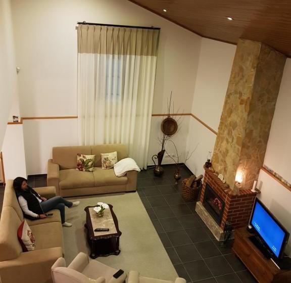 פנסיון Casa Dos Tios