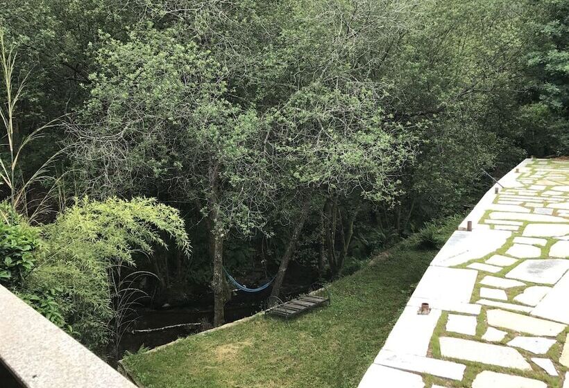 膳宿费 Moleiro Da Costa Má