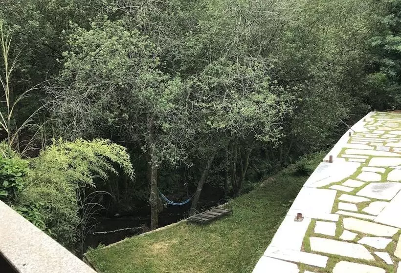 Majatalo Moleiro Da Costa Má