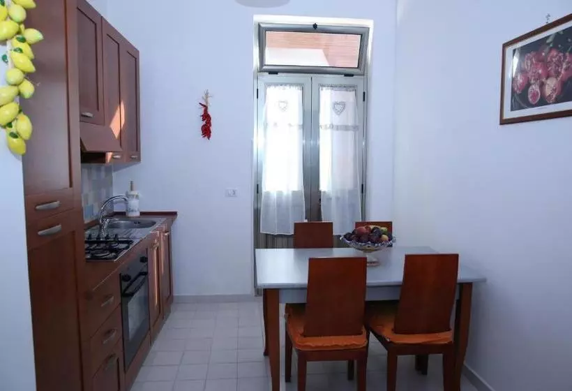 پانسیون Taccone Home