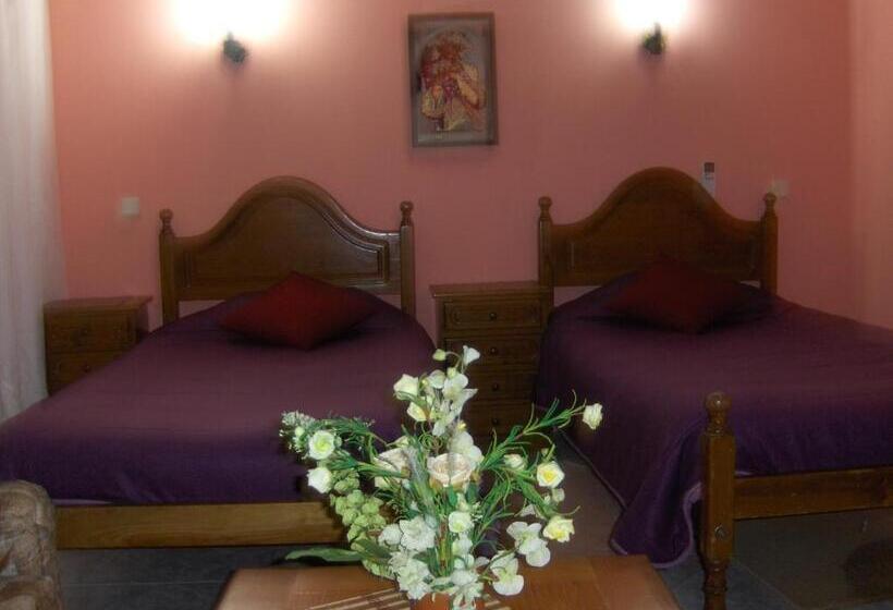 פנסיון Vila Sodré Guest House