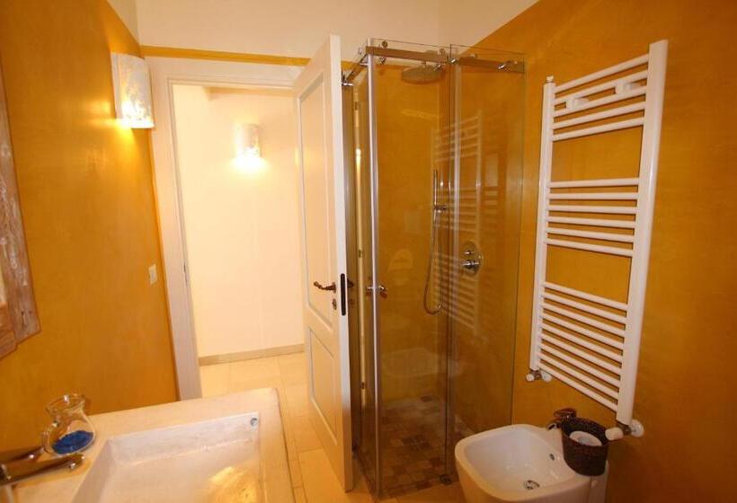 تختخواب و صبحانه Vita Dorata   Rural Chic