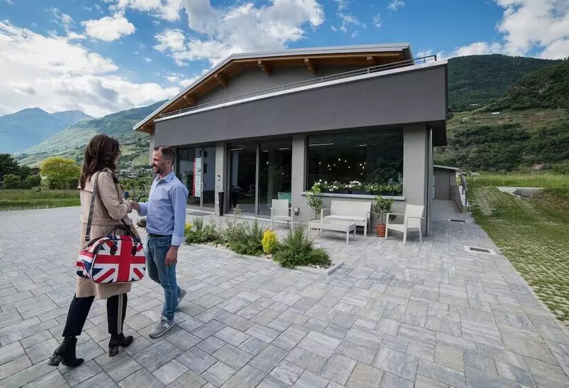 Hotelli Arbule Agriturismo & Spa Valtellina