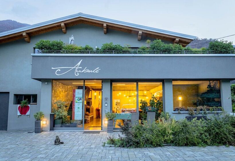 Отель Arbule Agriturismo & Spa Valtellina