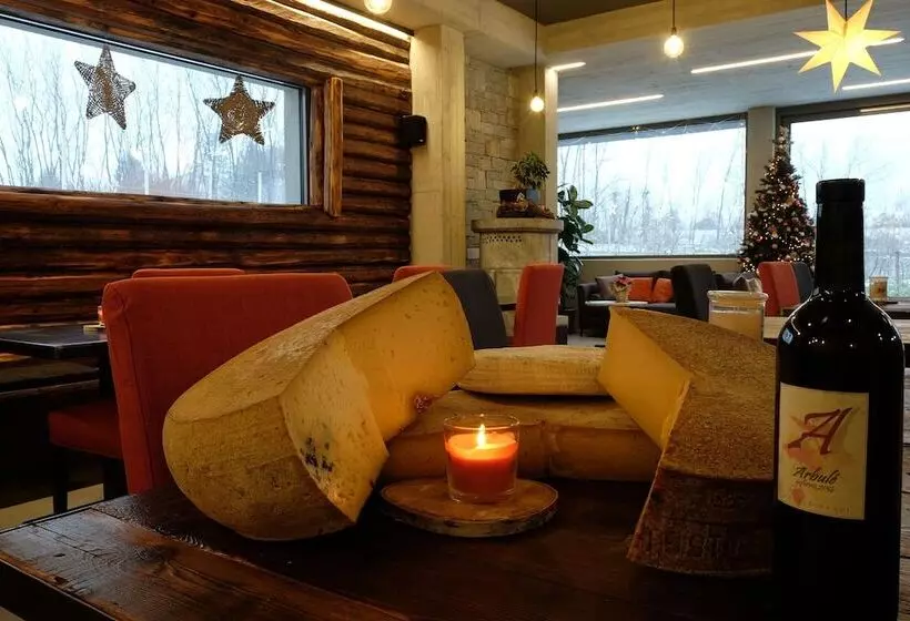 Hotelli Arbule Agriturismo & Spa Valtellina