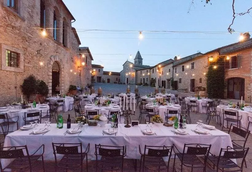 ホテル Castello Di Titignano
