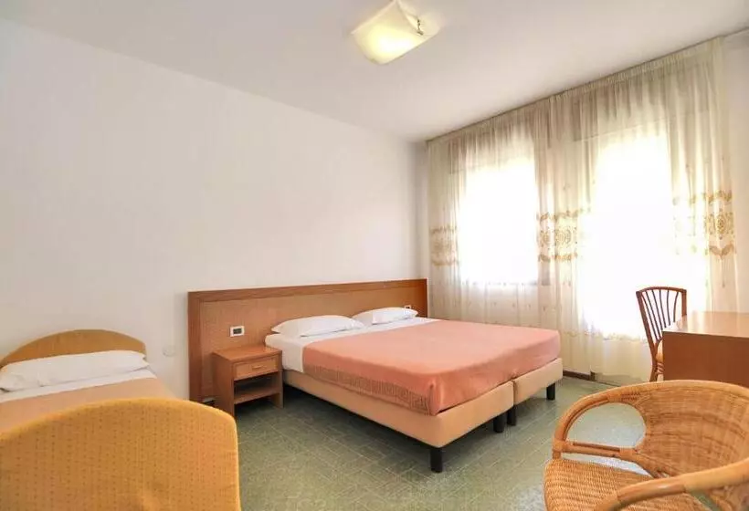 Hotelli Venus Best Price