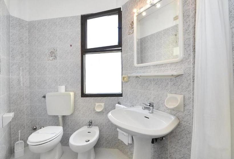 酒店 Venus Best Price