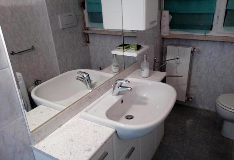 פנסיון Ivrea La Bella