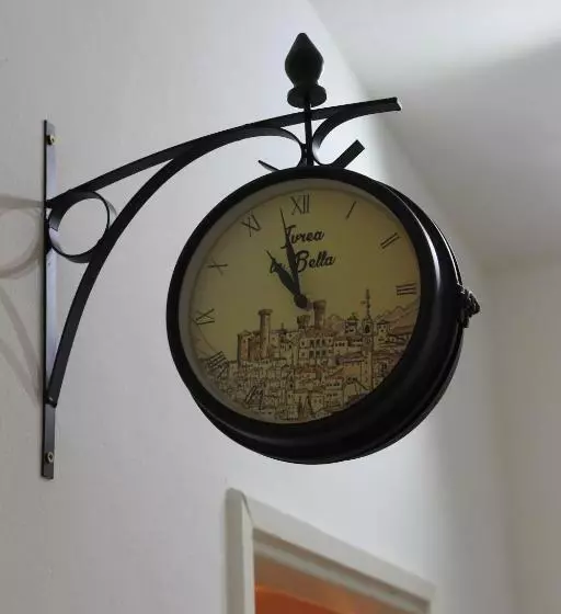 پانسیون Ivrea La Bella