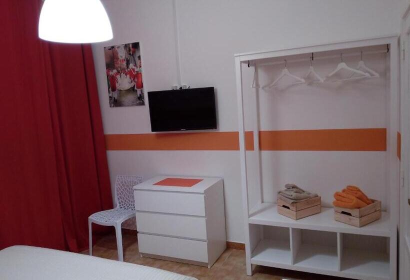 פנסיון Ivrea La Bella