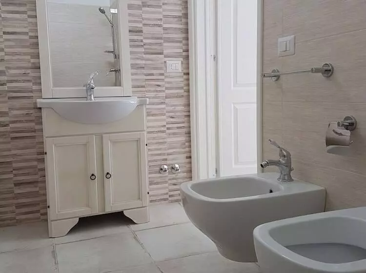 Majatalo Lu Salentu White House