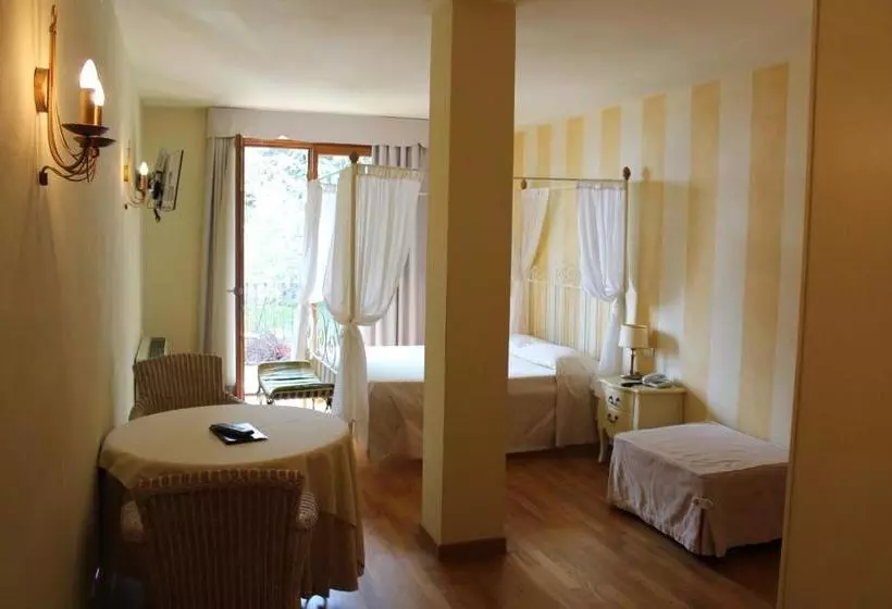 پانسیون Villa Elite Resort
