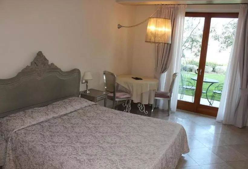 پانسیون Villa Elite Resort
