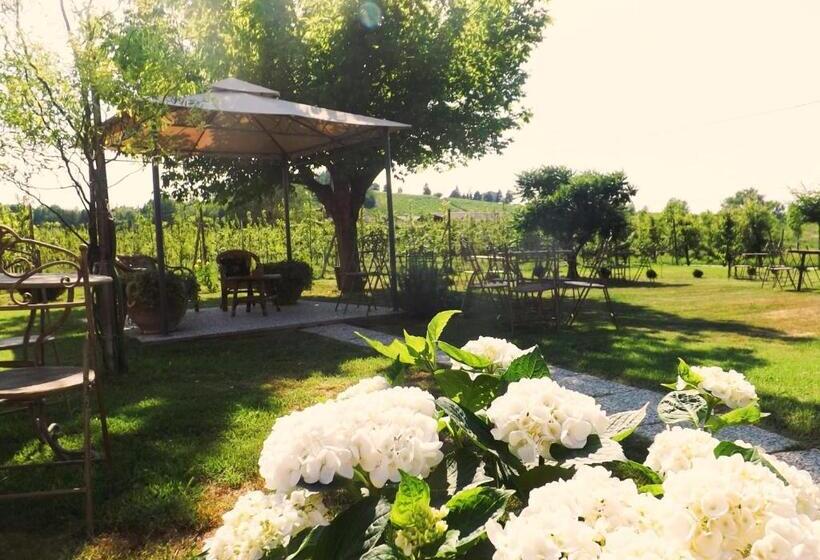 فندق Poderi Sartoris