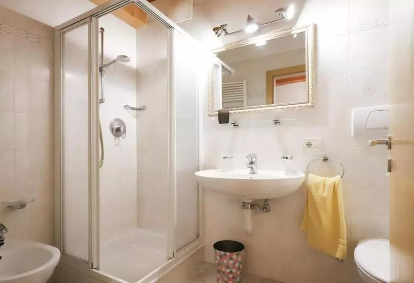 ホテル Residence Hof Am Keller