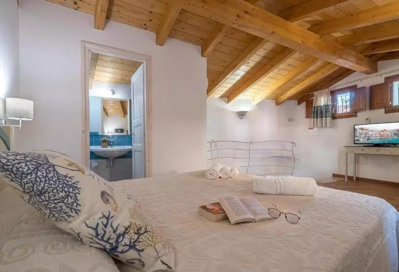 ペンション Bosa Queen House