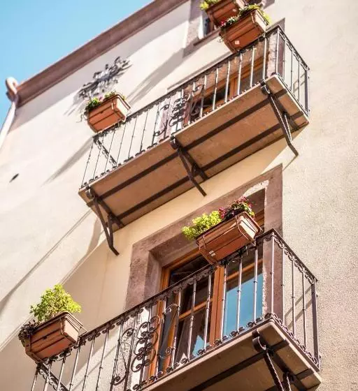 ペンション Bosa Queen House