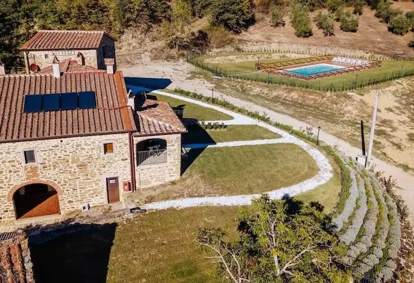 Hotelli Borgo Macereto