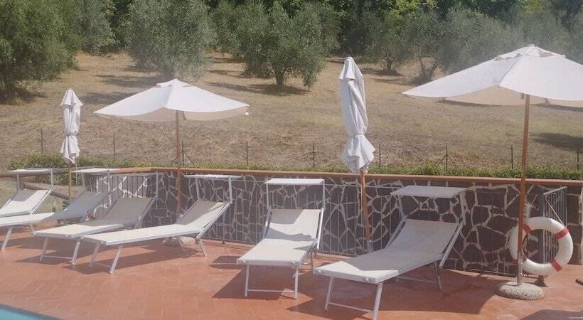 Hotel Borgo Macereto