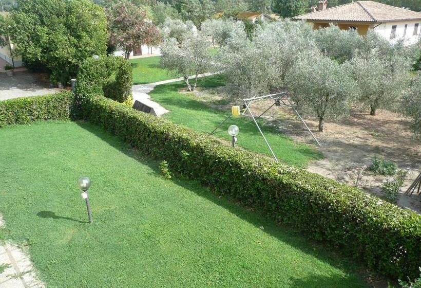 בית מלון כפרי Fattoria San Vincenzo