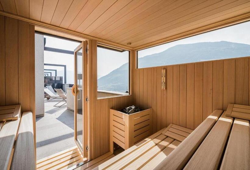 Paloria Apartments & Sport