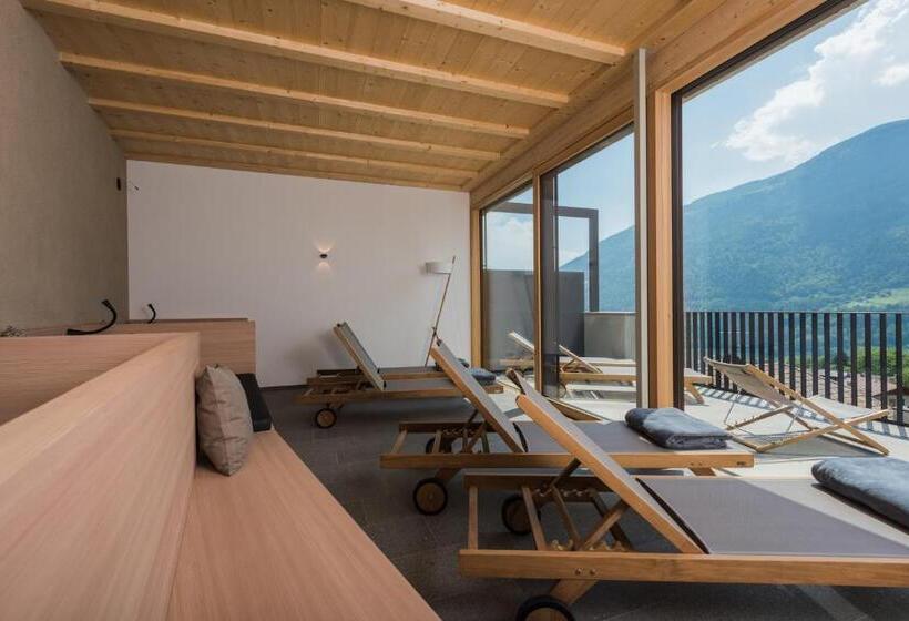 Paloria Apartments & Sport