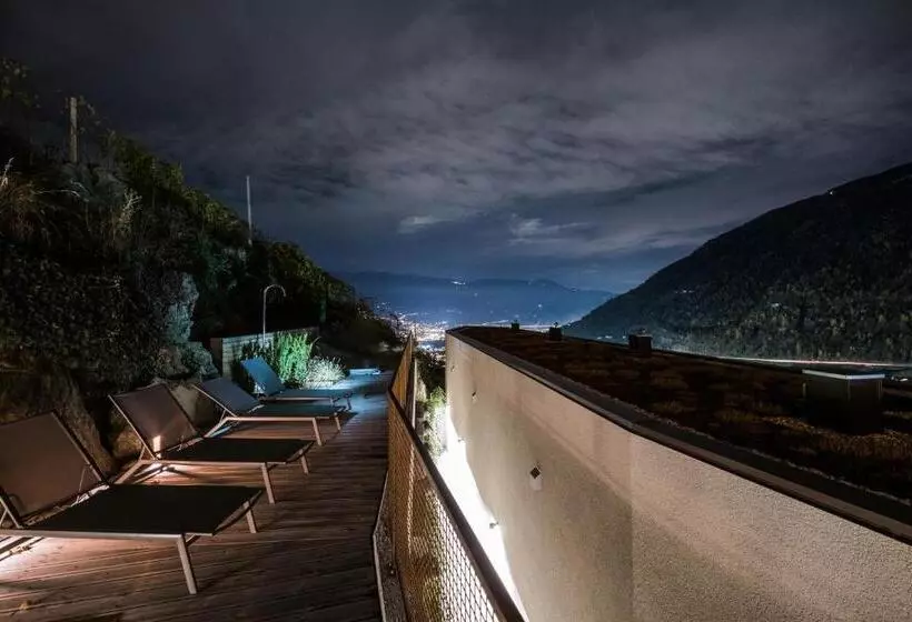 Paloria Apartments & Sport