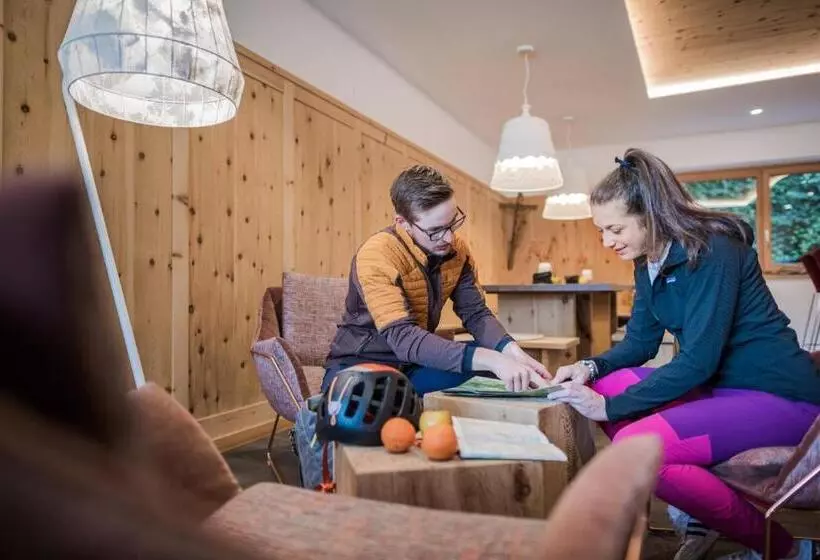 Paloria Apartments & Sport