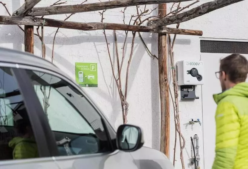 Paloria Apartments & Sport