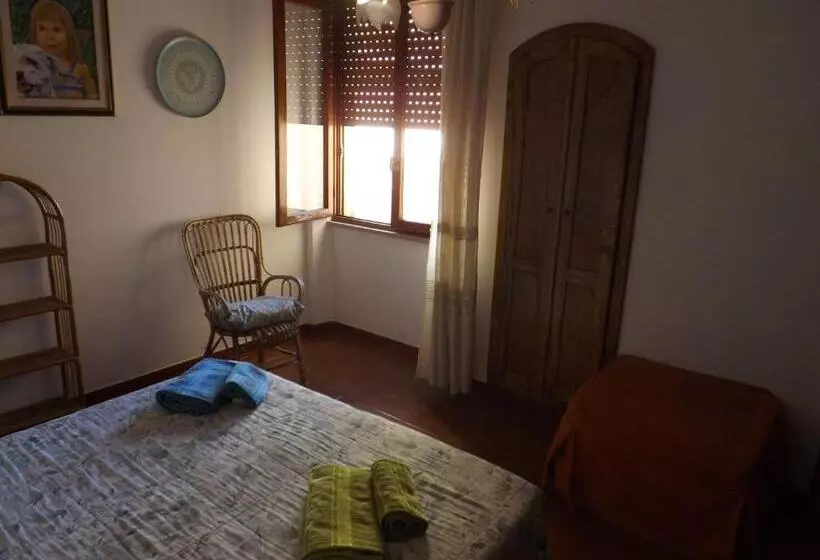 ペンション Cala Gonone Cozy House Sea View