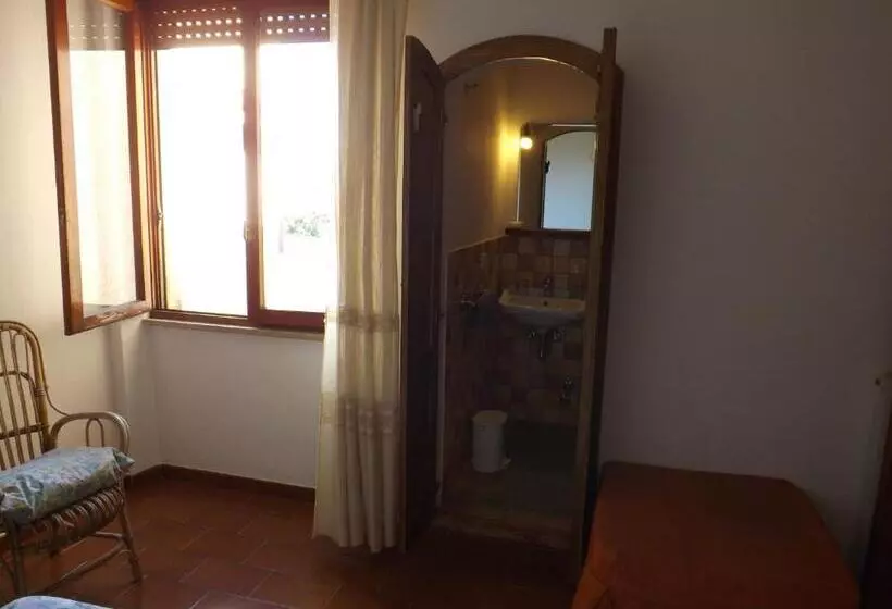 ペンション Cala Gonone Cozy House Sea View
